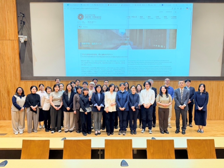Faculty and students from NCCU, UTokyo, and SNU at the opening ceremony. (Photo: NCCU College of Communication)